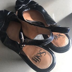 Women’s shoes. So comfortable!